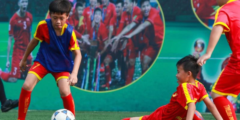 Xu Hướng Bóng Đá Việt Nam - Hướng Đi Tương Lai 6 Các trung tâm đào tạo như PVF, HAGL đã tạo ra nhiều cầu thủ tài năng